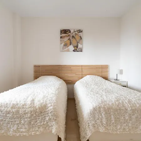 Ct 375 - Faro's Cozy Dream In Elviria - Apartment