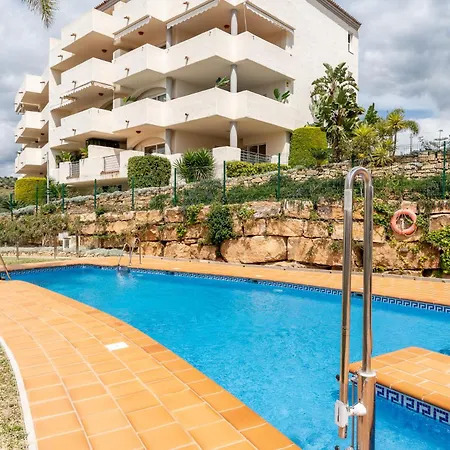 Ct 375 - Faro's Cozy Dream In Elviria - Apartment *